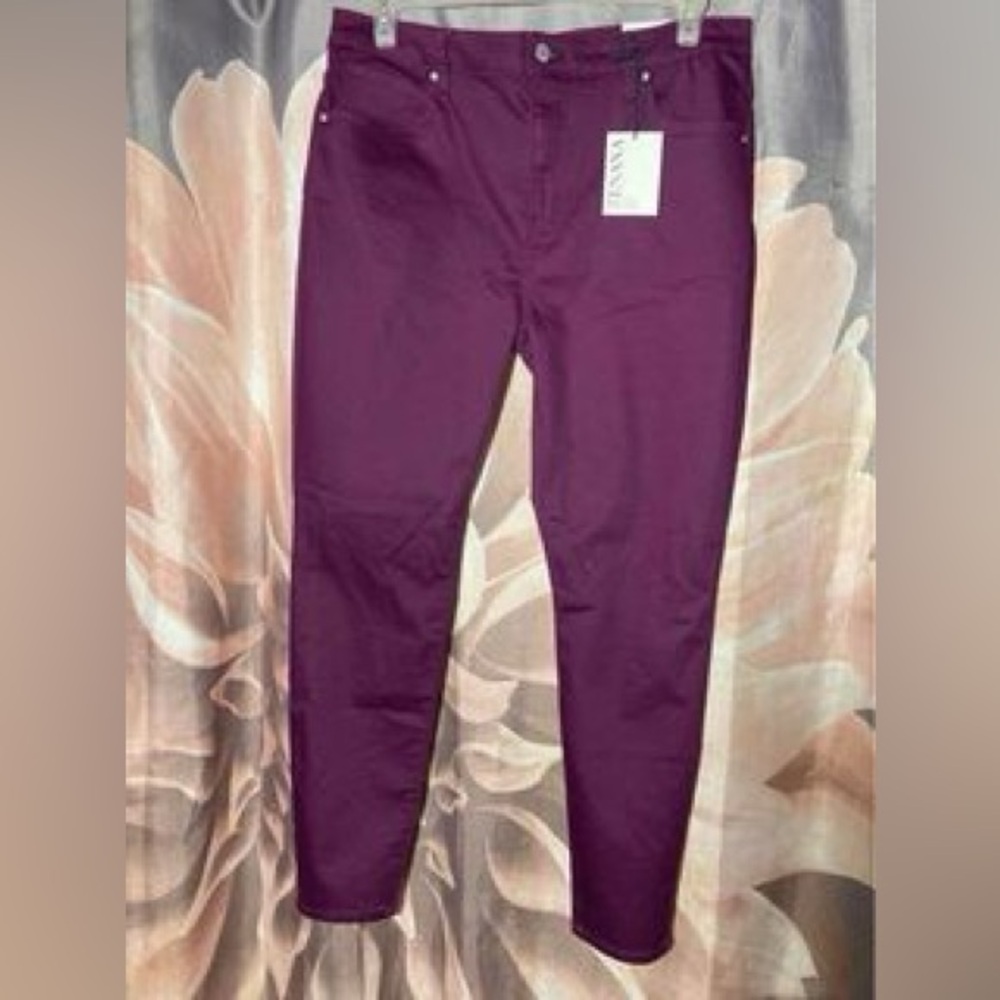 Brand new Zenana skinny jeans size 1X